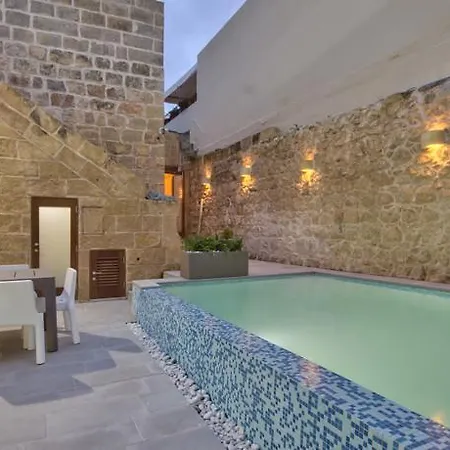 Holiday home Ta Rozamari Zejtun