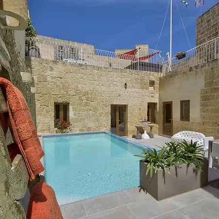 Ta Rozamari Holiday home